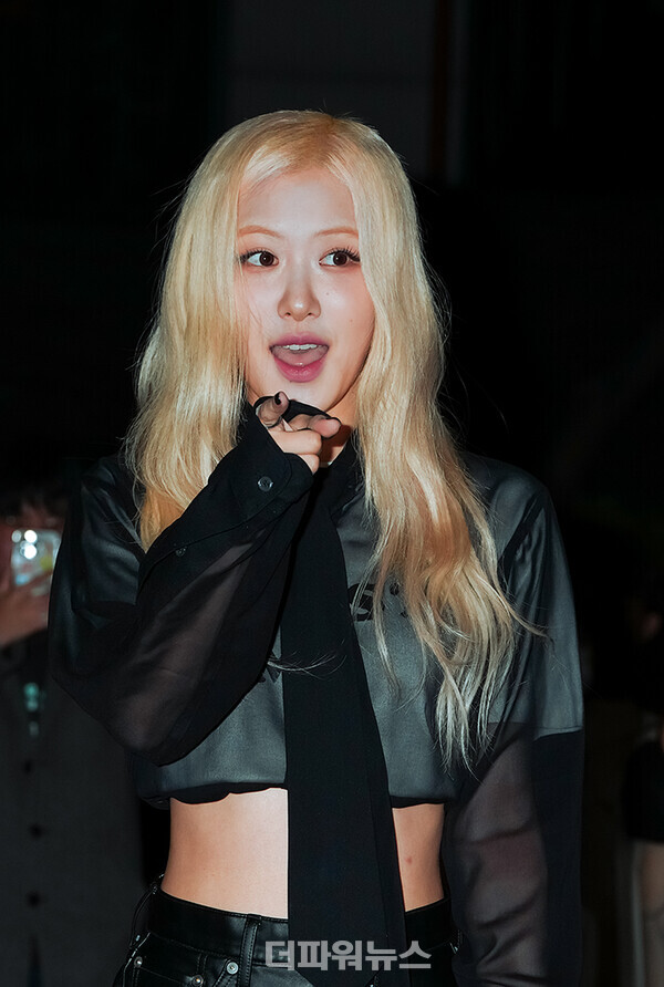 블랙핑크로제,KBS‘더시즌즈-이영지의레인보우’녹화출근길