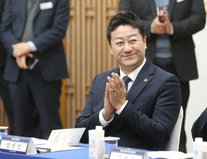 김진경 경기도의회 의장