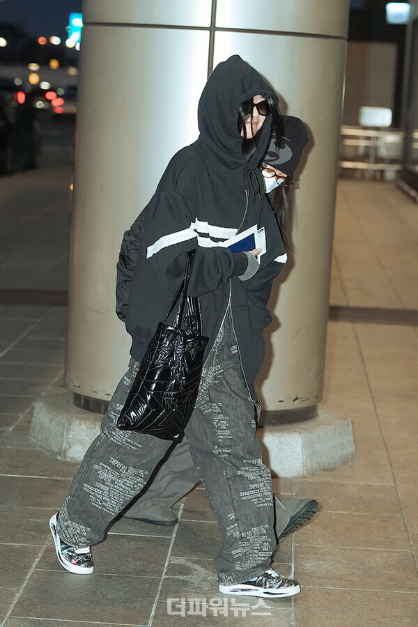 뉴진스하니-해린,김포국제공항출국