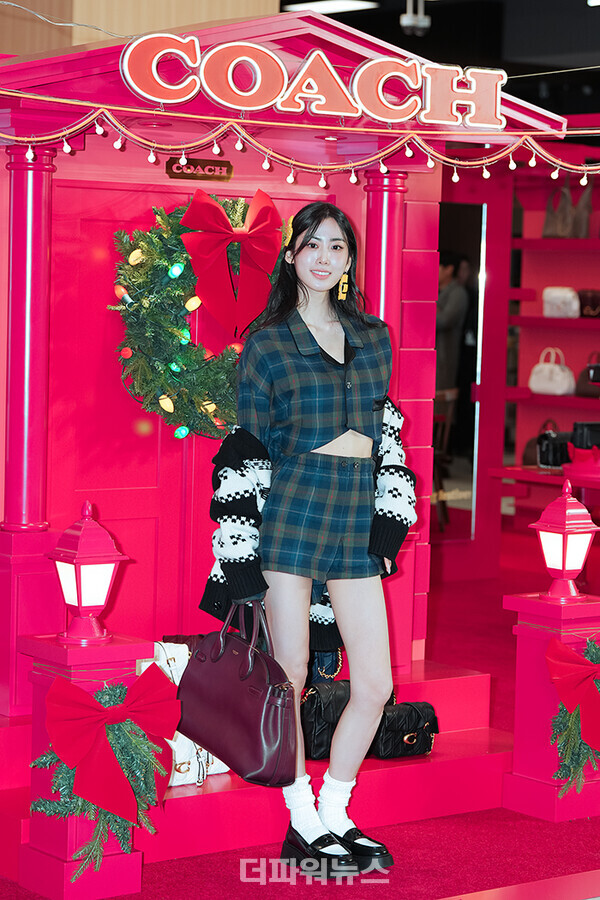 유희라,포토월행사