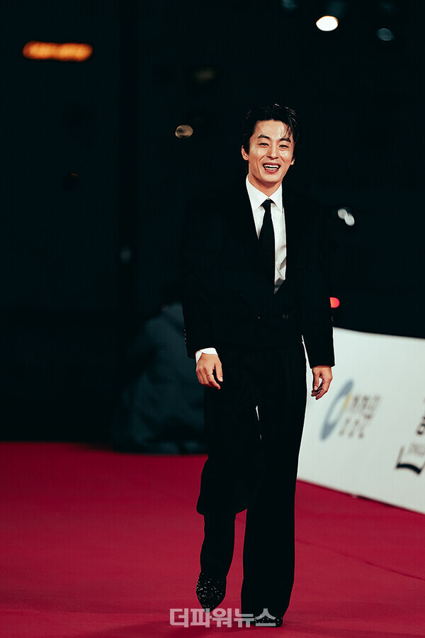 구교환,제45회청룡영화상레드카펫행사