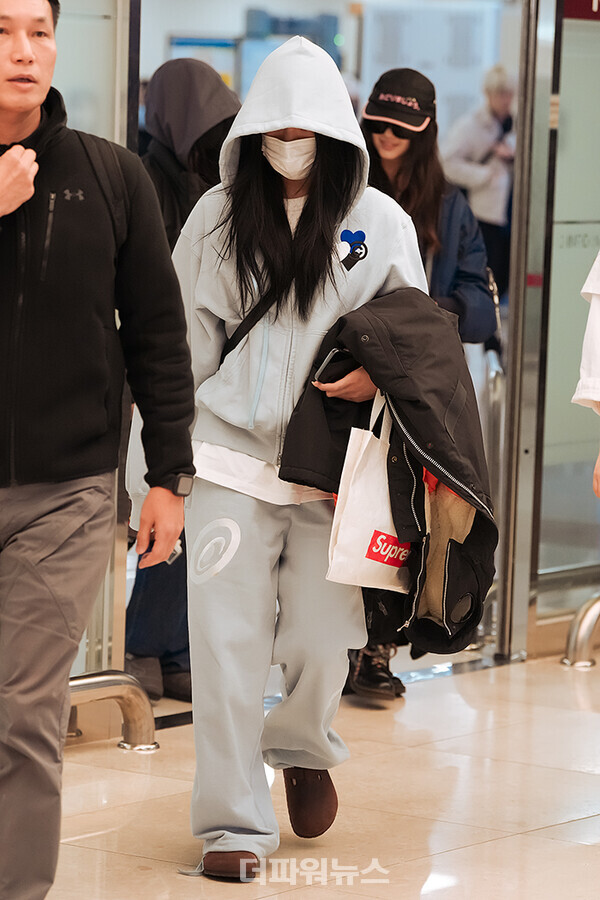 뉴진스민지,김포국제공항입국