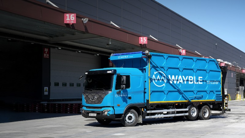 웨이블 폐기물 수거 차량 모습.(사진=SK에코플랜트)
