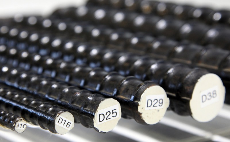 현대제철 전기로에서 생산한 탄소저감형 철근.(사진=현대제철)