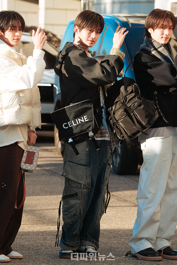 투어스지훈,KBS뮤직뱅크출근길