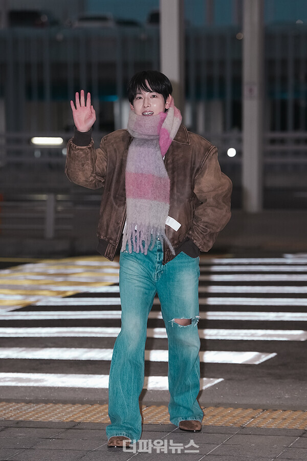 임시완,인천국제공항출국