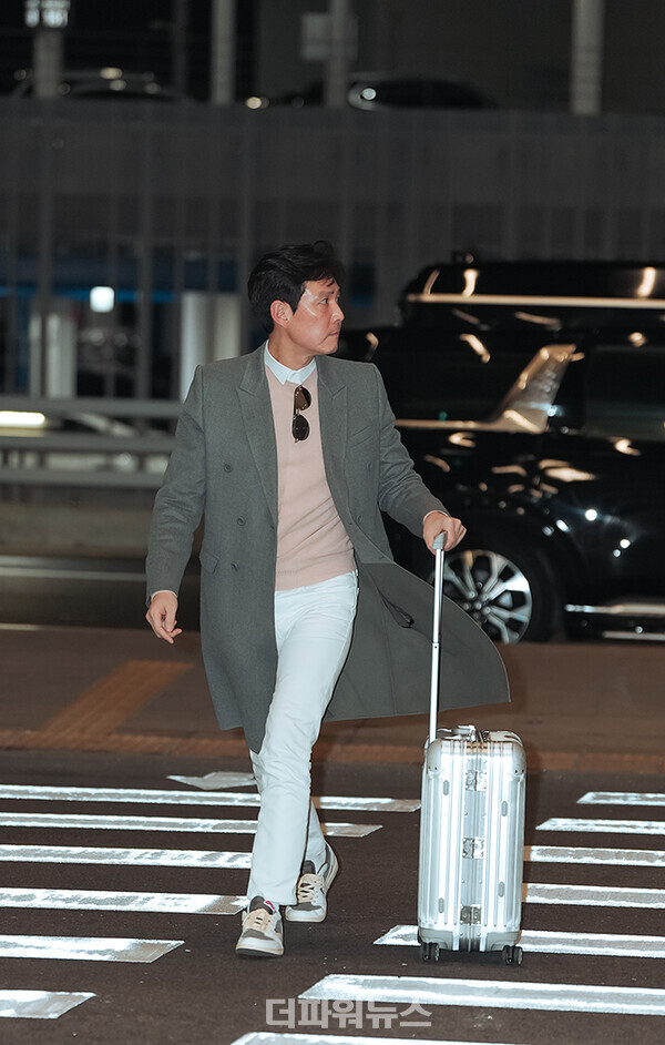 이정재,인천국제공항출국