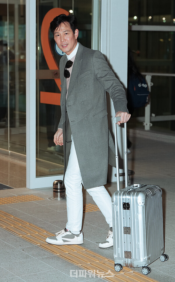 이정재,인천국제공항출국