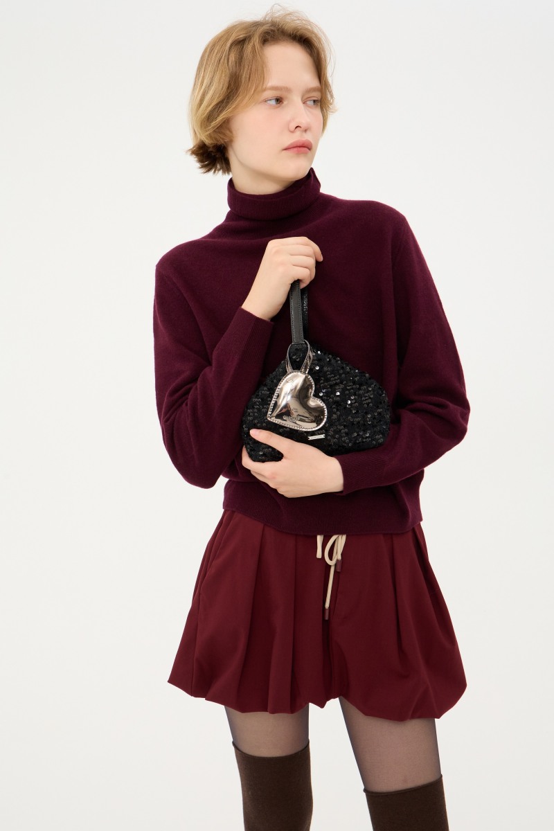 LF, "홀리데이 시즌 맞아 패션 아이템 관심 급증했다"