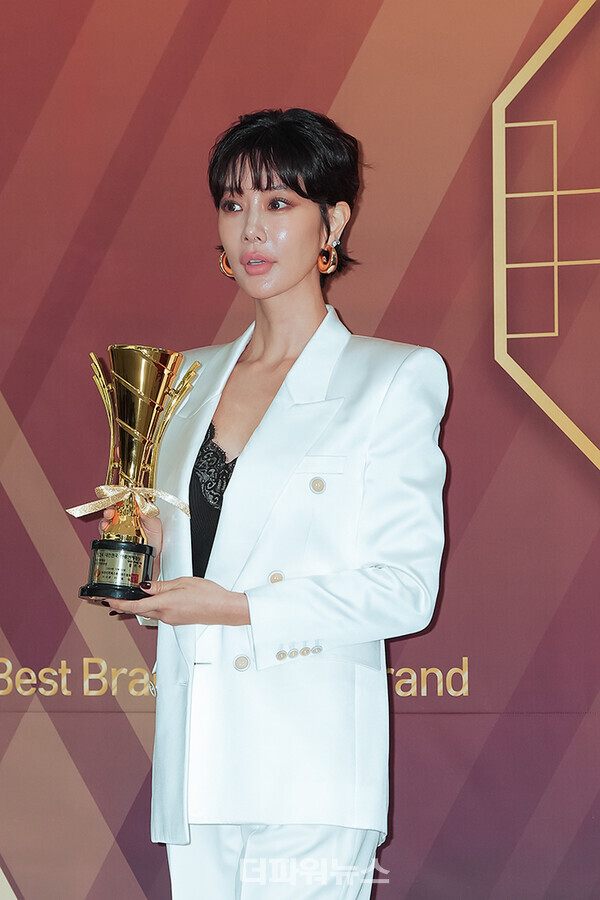 클라라,’대한민국한류연예대상'포토월