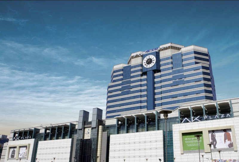 AK플라자, 분당점 수익증권 인수한다