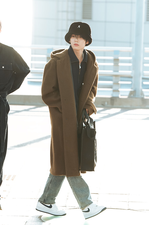 제로베이스원한유진,인천국제공항출국