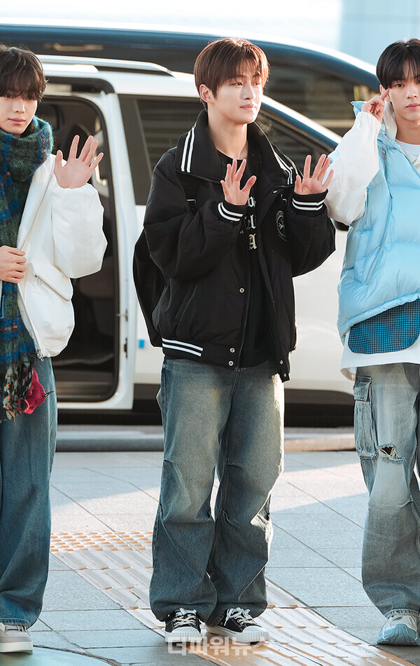 투어스지훈,인천국제공항출국