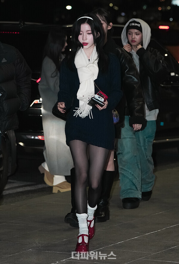 베이비몬스터아사,김포국제공항출국