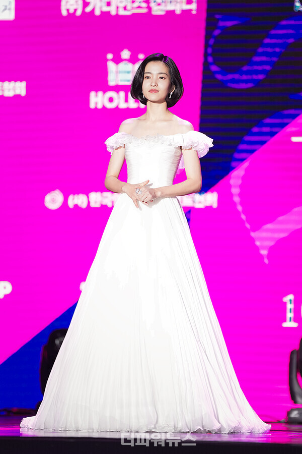 김태리,‘2024서울콘APAN스타어워즈레드카펫’행사