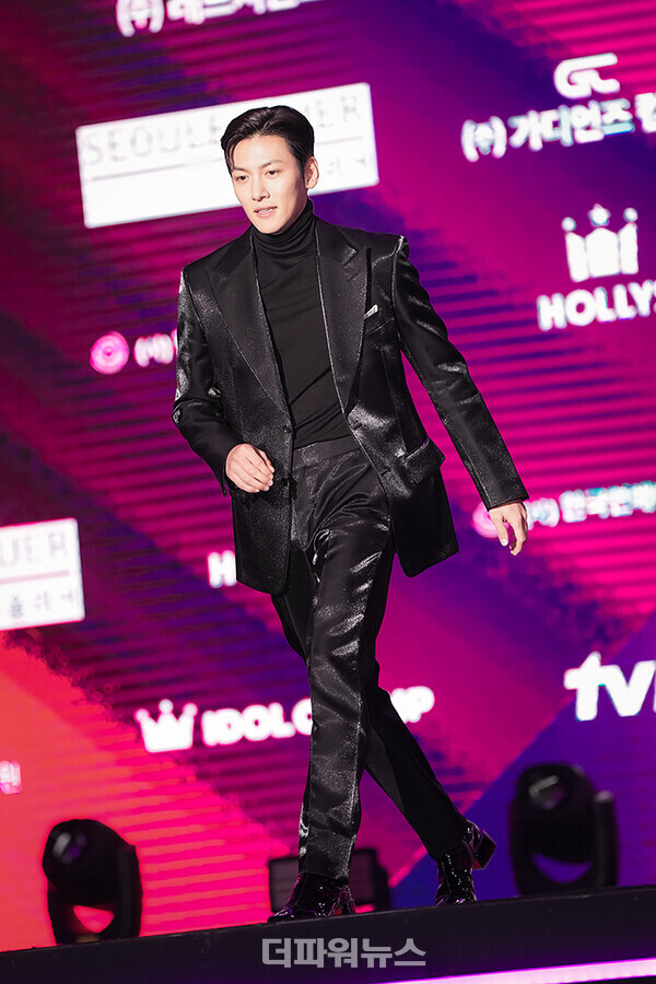 지창욱,‘2024서울콘APAN스타어워즈레드카펫’행사