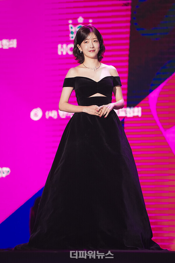 정인선,‘2024서울콘APAN스타어워즈레드카펫’행사