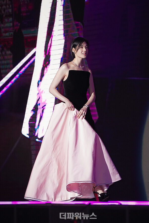 정은채,‘2024서울콘APAN스타어워즈레드카펫’행사