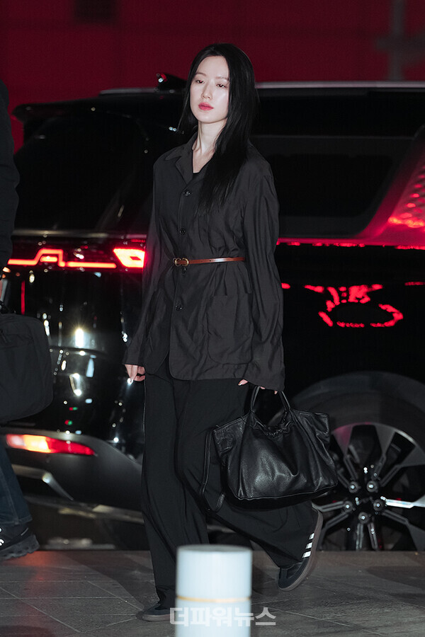 여자아이들슈화,인천국제공항출국