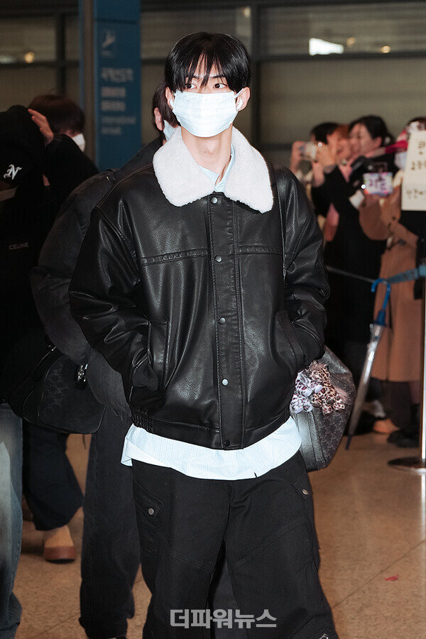 투어스도훈,인천국제공항입국