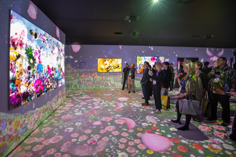 삼성전자, CES 2025에서 아트 TV 선보여