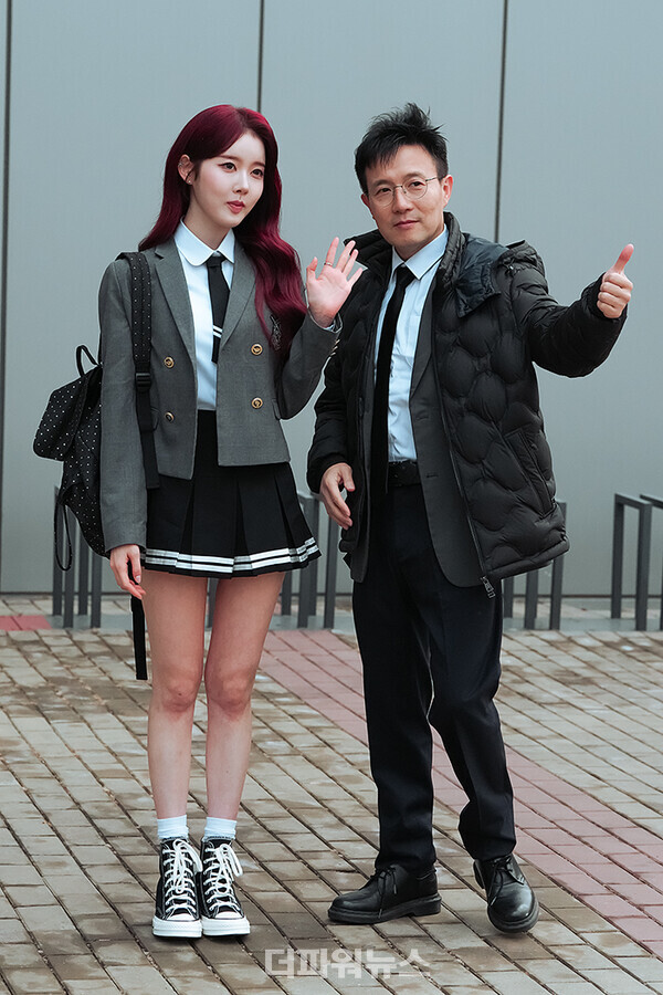 스테이씨시은-박남정,'아는형님'녹화출근길