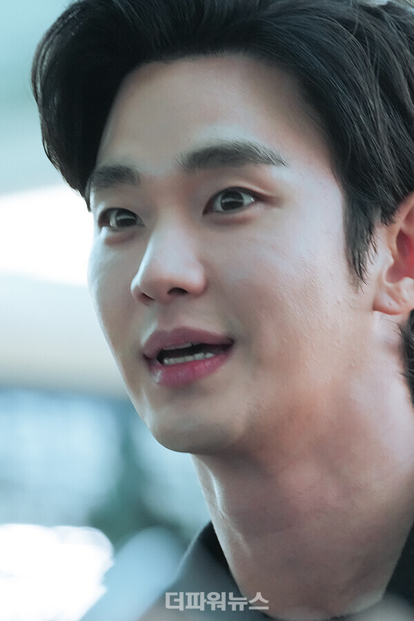 김수현,인천국제공항출국