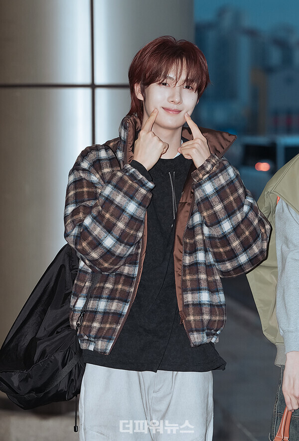 투어스영재,김포국제공항출국