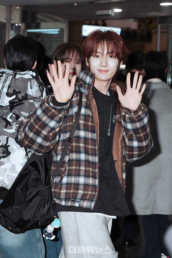 투어스영재,김포국제공항출국