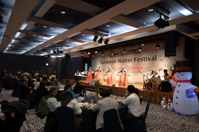 강원랜드 "지난해 외국인 방문객 수 484% 대폭 증가"