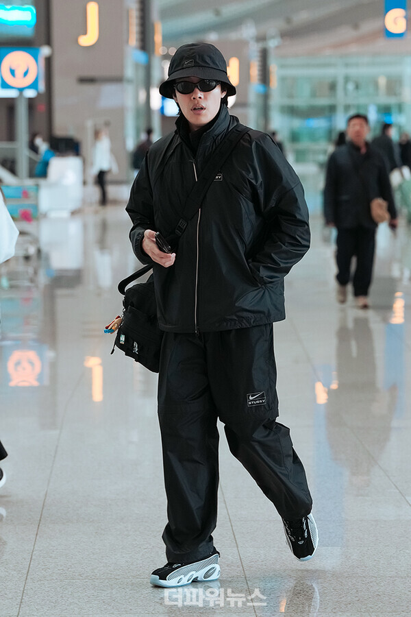 류준열,인천국제공항출국