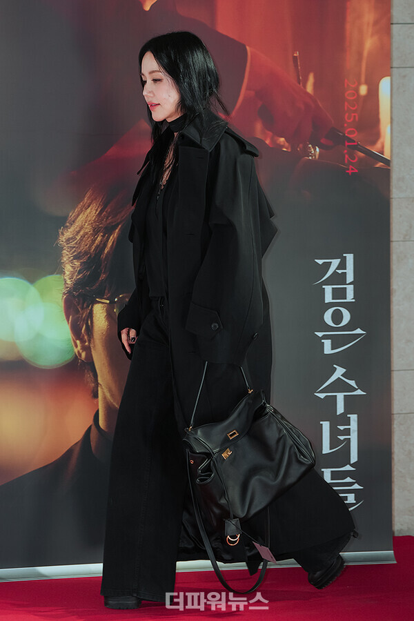 엄정화,영화'검은수녀들'VIP시사회