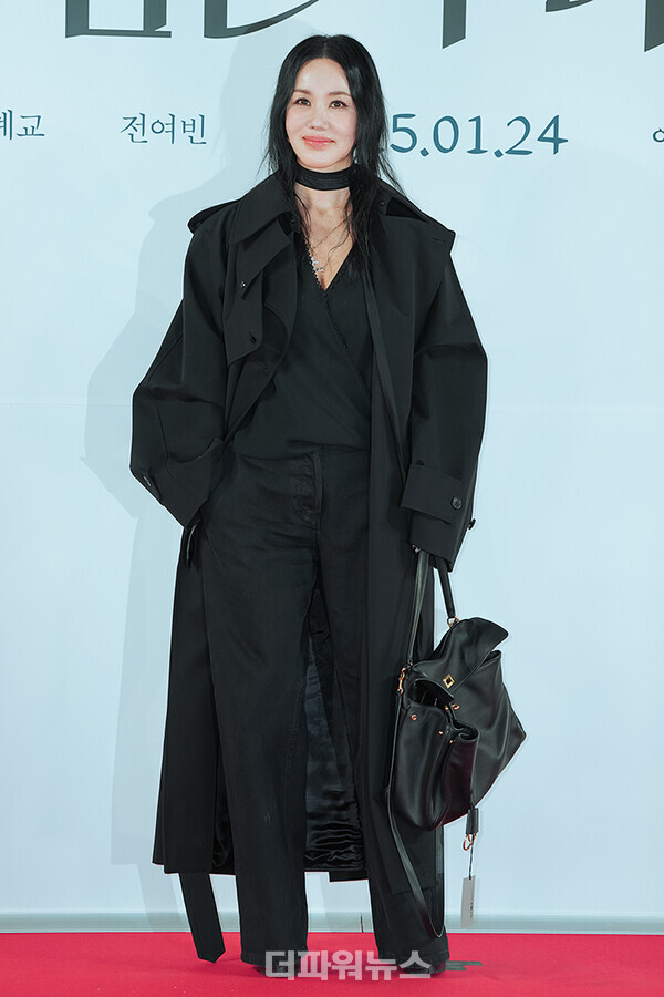 엄정화,영화'검은수녀들'VIP시사회