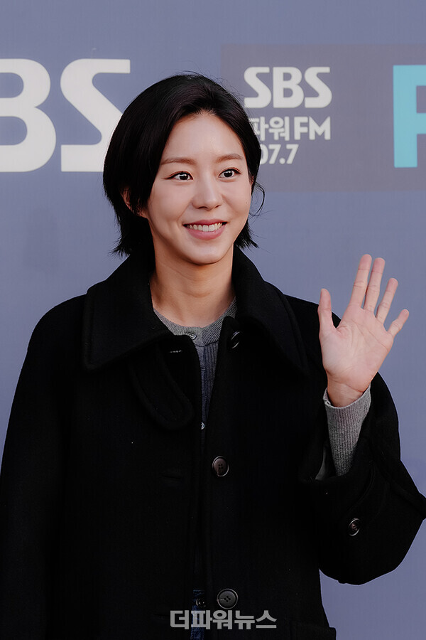 유이,파워FM'박하선의씨네타운’출근길