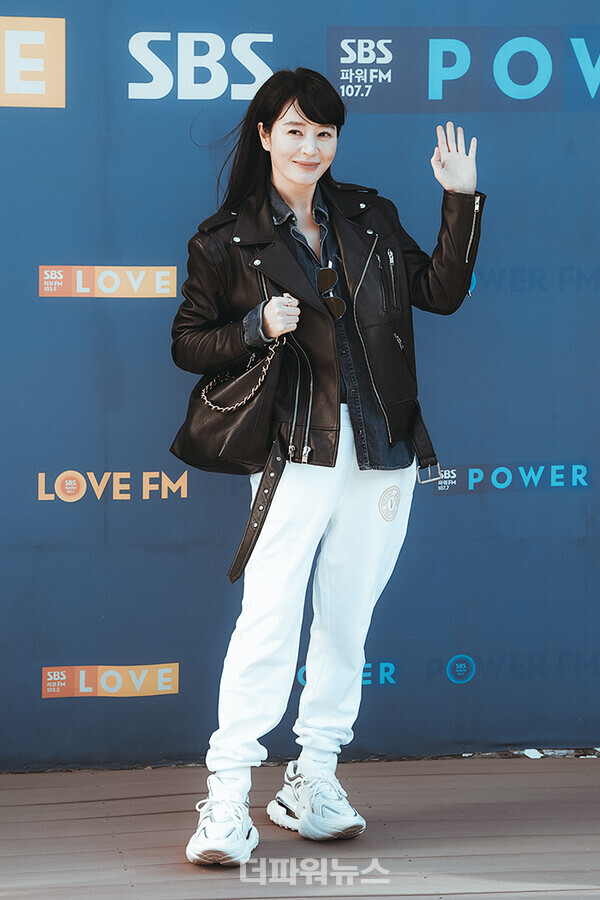김혜수,파워FM'박하선의씨네타운’출근길
