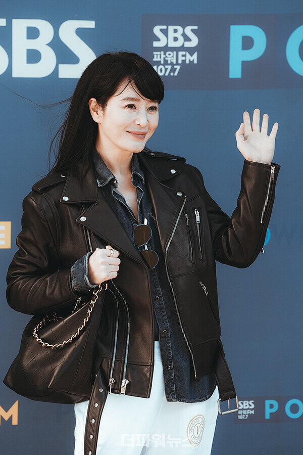 김혜수,파워FM'박하선의씨네타운’출근길