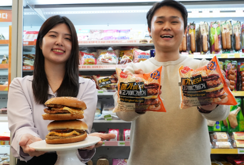 세븐일레븐, ‘메가 햄버거’ 시리즈 150만개 판매 기록