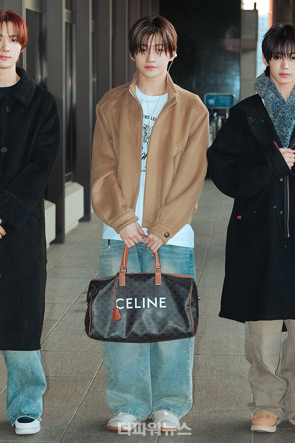 투어스지훈,김포국제공항출국