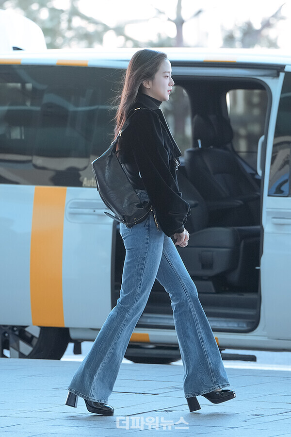 지수,인천국제공항출국