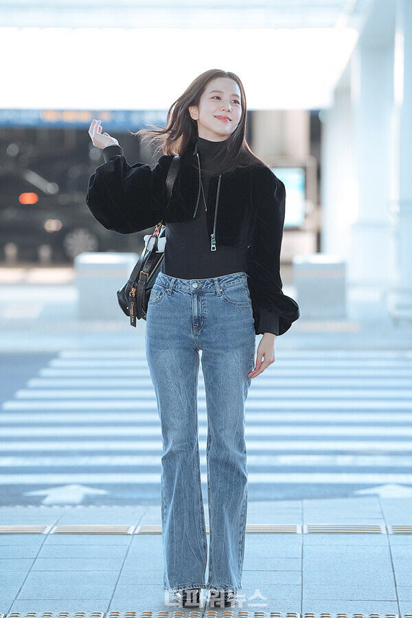 지수,인천국제공항출국