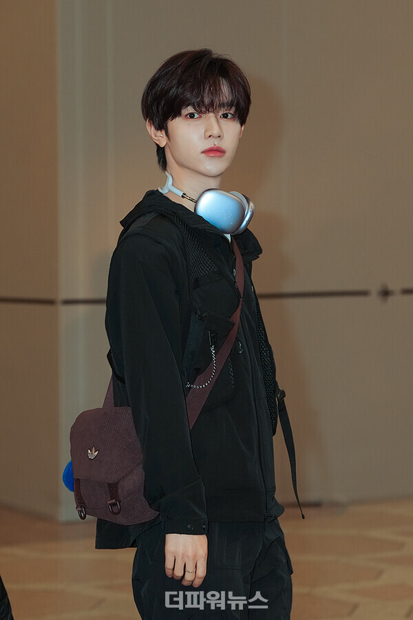 제로베이스원장하오,김포국제공항출국