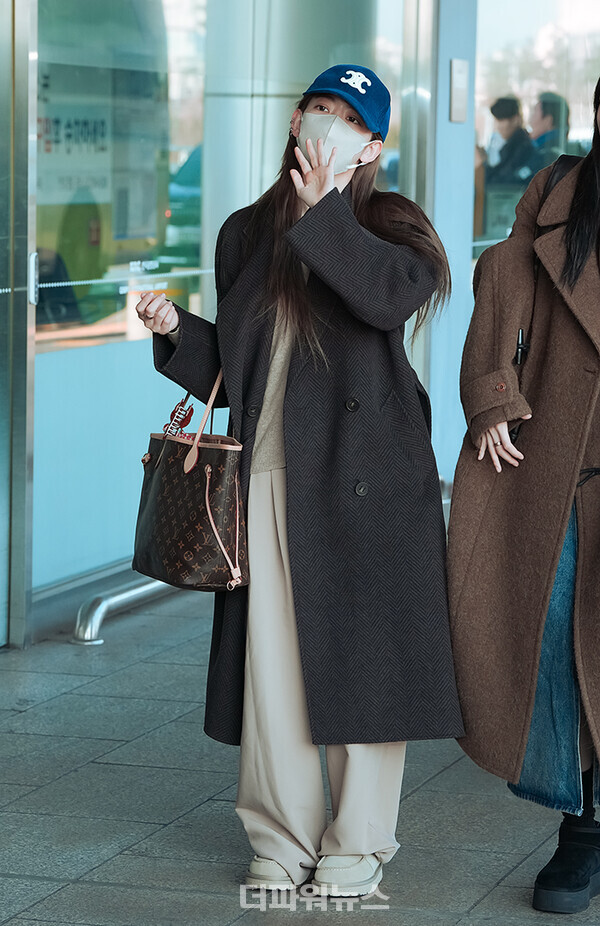 르세라핌사쿠라,김포국제공항출국