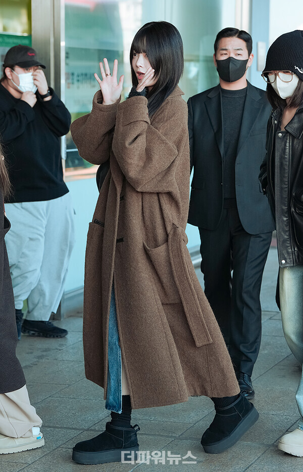 르세라핌홍은채,김포국제공항출국