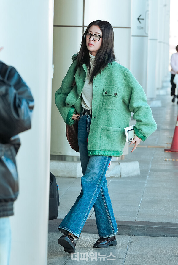 르세라핌허윤진,김포국제공항출국