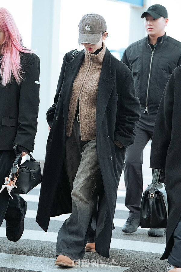 에스파카리나,인천국제공항출국