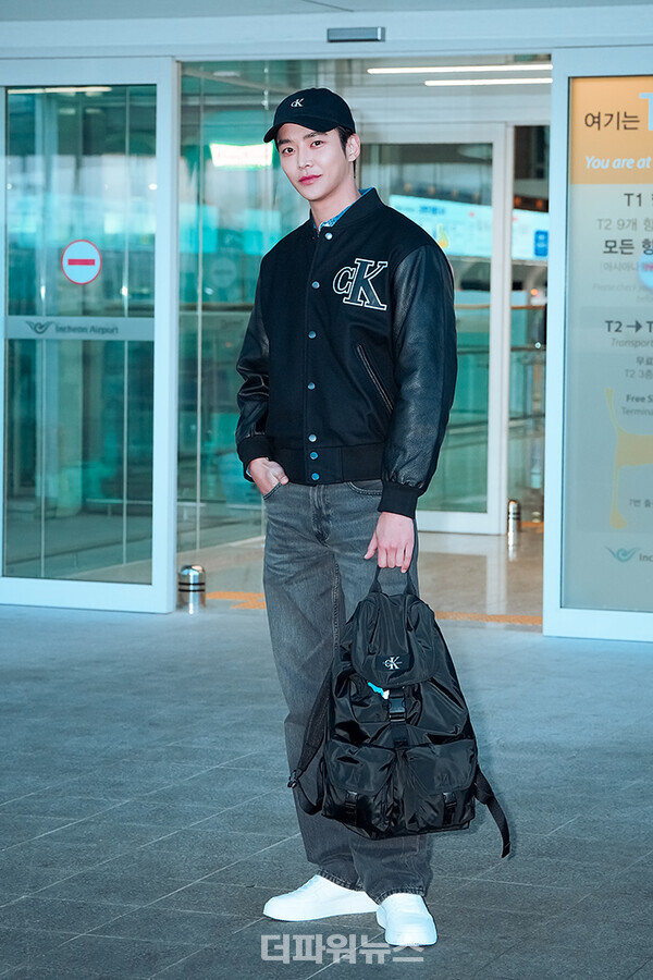 로운,인천국제공항출국