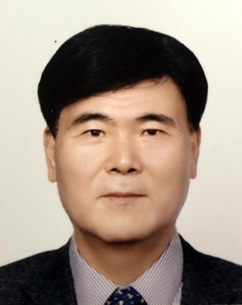 김철수 제19대 강원지방변호사 회장.(사진=김철수 변호사)