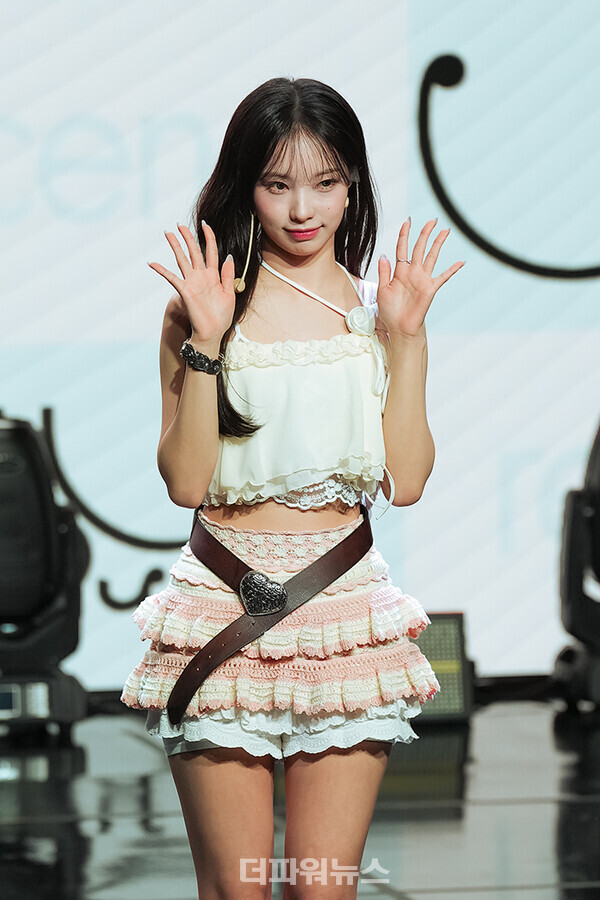 리센느원이,미니2집‘GlowUp’발매기념미디어쇼케이스