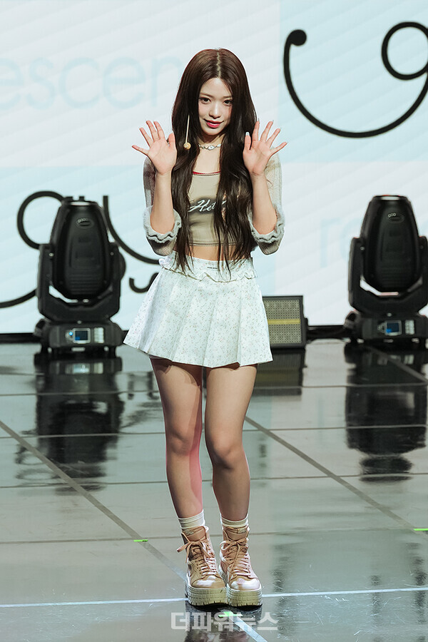 리센느제나,미니2집‘GlowUp’발매기념미디어쇼케이스