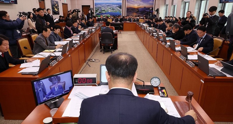 제주항공 여객기 참사 현안질의 국회 국토위(사진=연합뉴스)